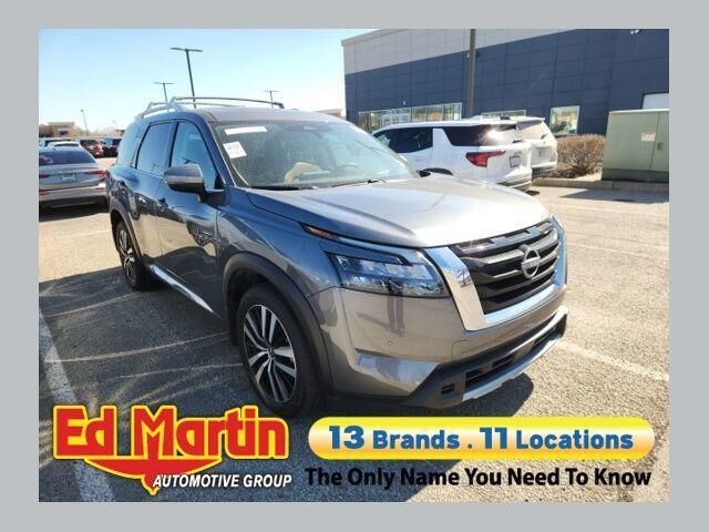 2025 NISSAN Pathfinder