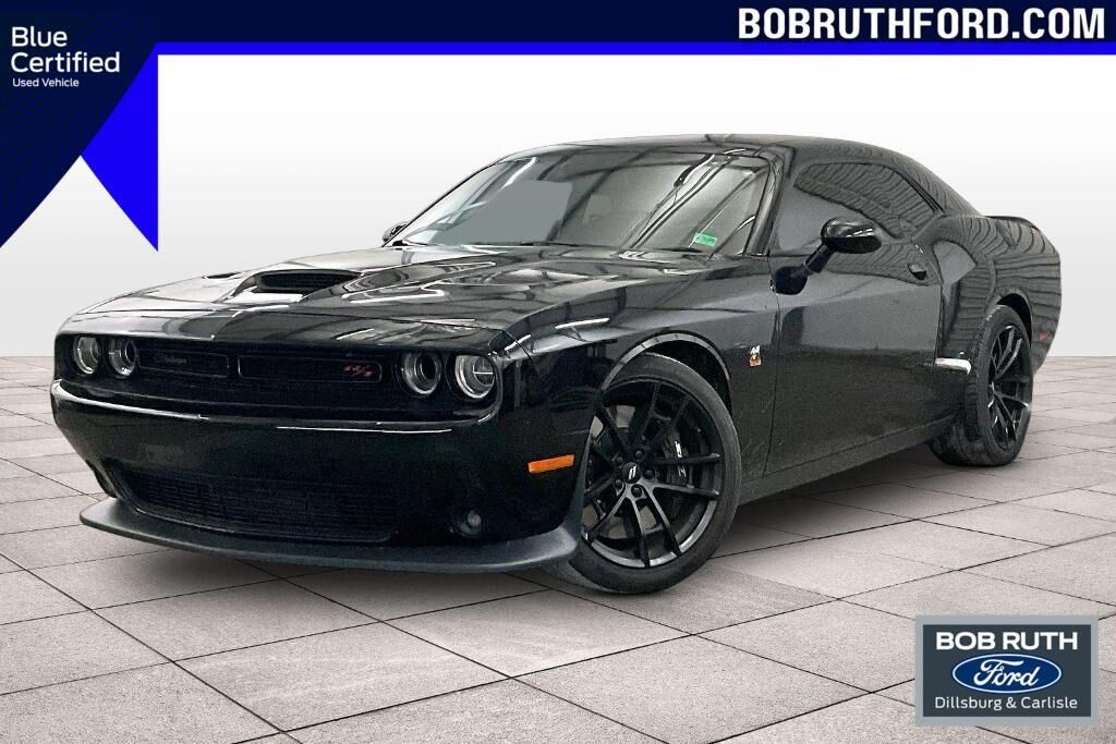 2022 DODGE Challenger