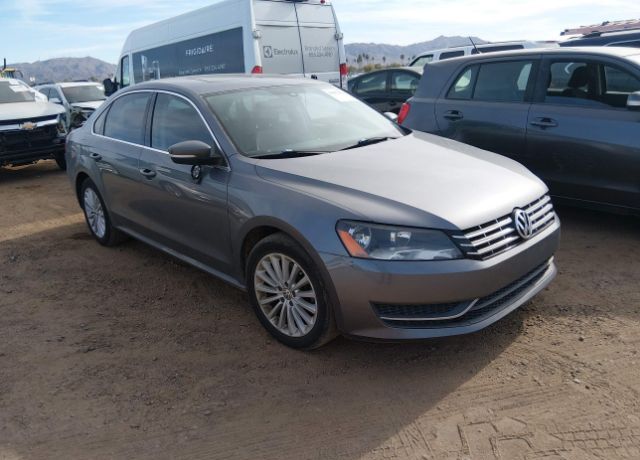 2015 VOLKSWAGEN Passat