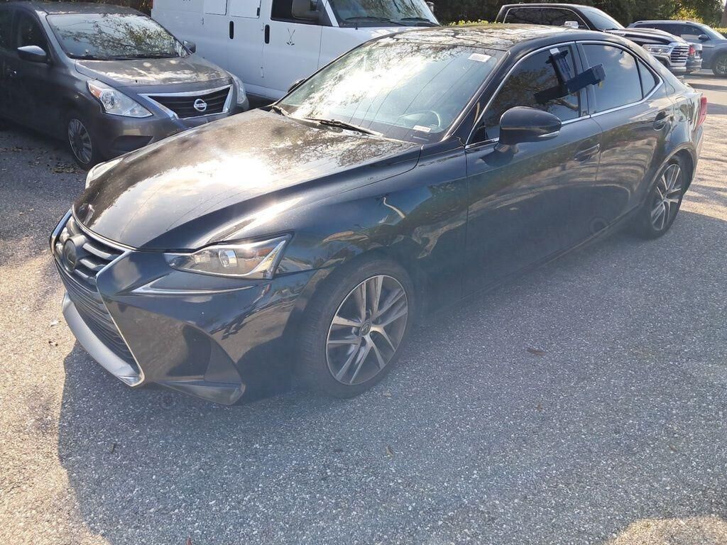 2018 LEXUS IS