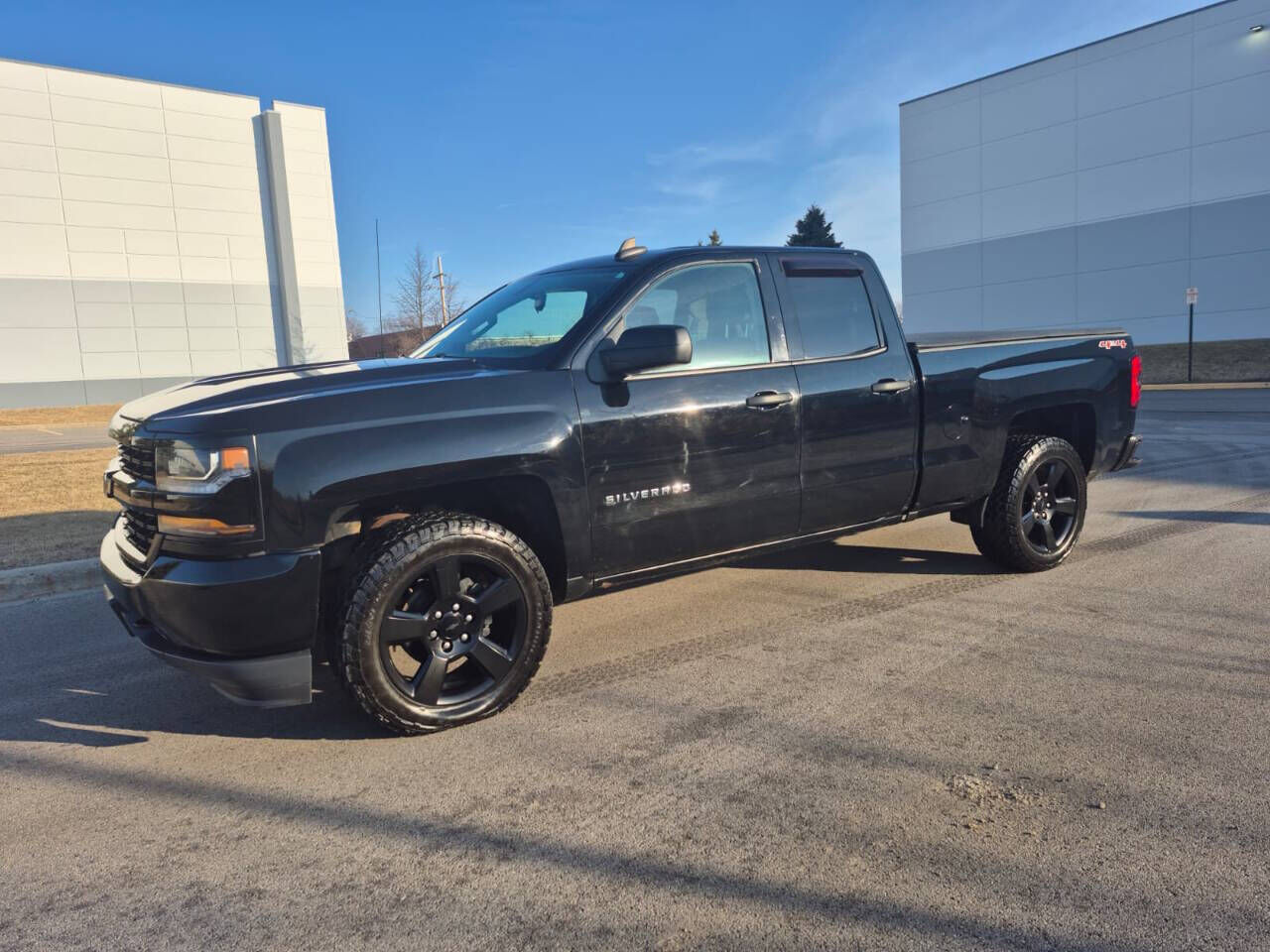 2017 CHEVROLET Silverado