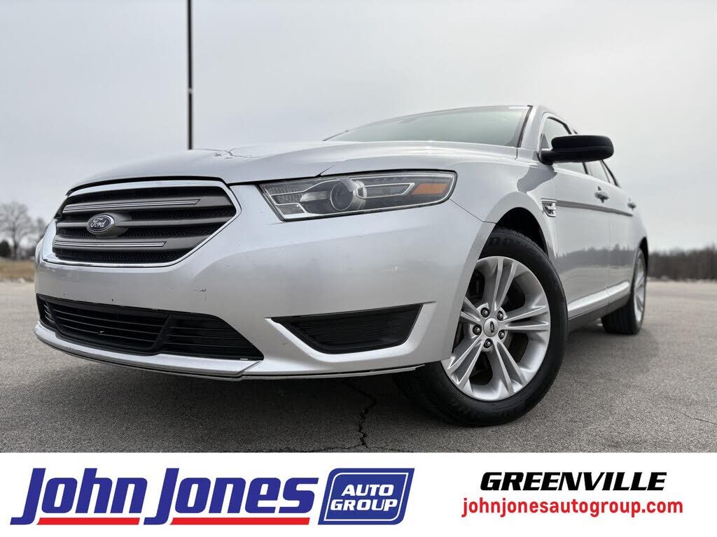 2016 FORD Taurus