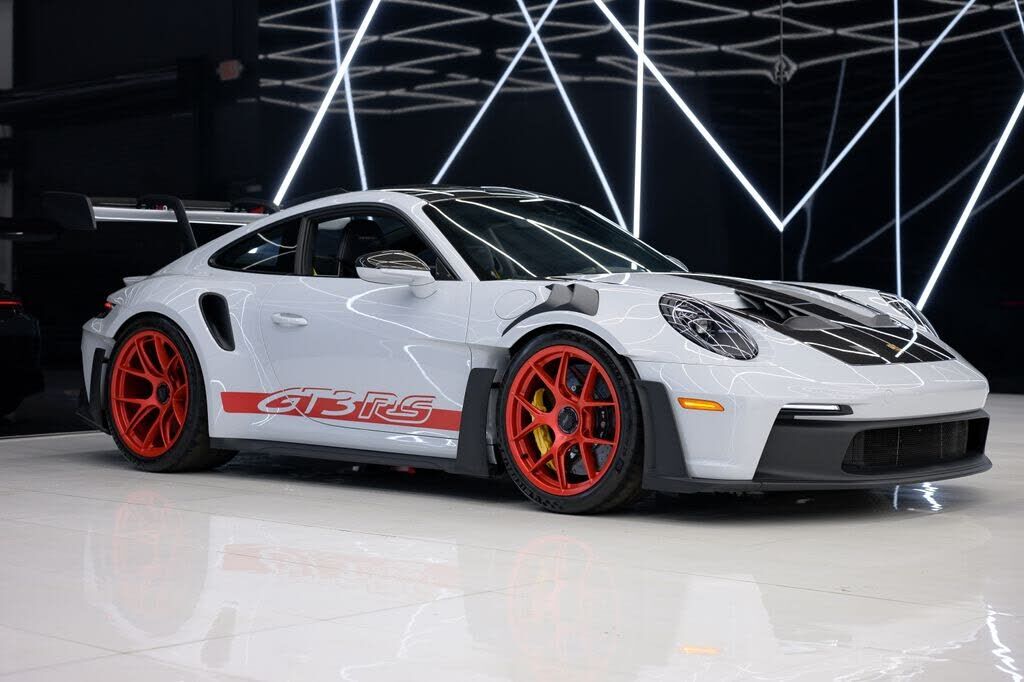 2024 PORSCHE 911