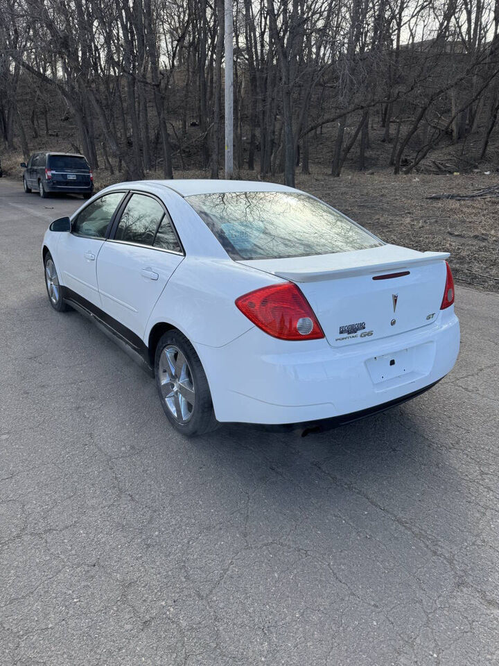 2010 PONTIAC G6