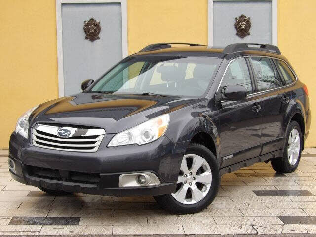 2012 SUBARU Outback