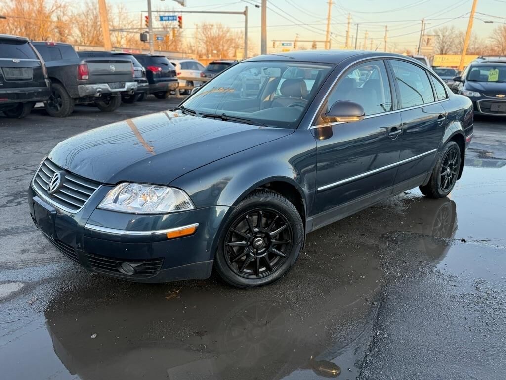 2005 VOLKSWAGEN Passat