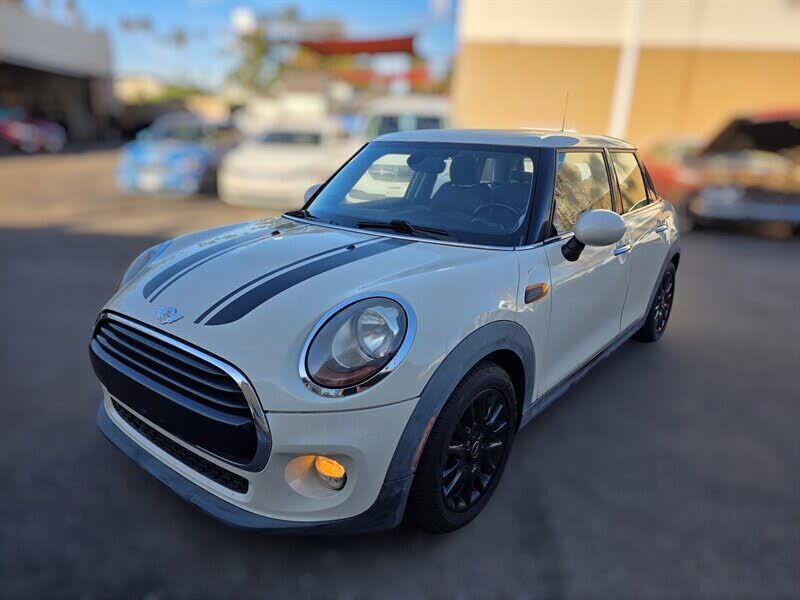 2016 MINI Cooper