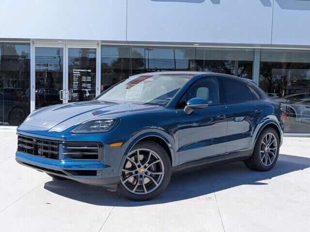 2026 PORSCHE Cayenne