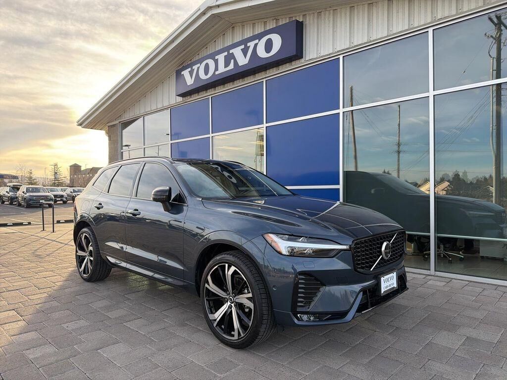 2024 VOLVO XC60