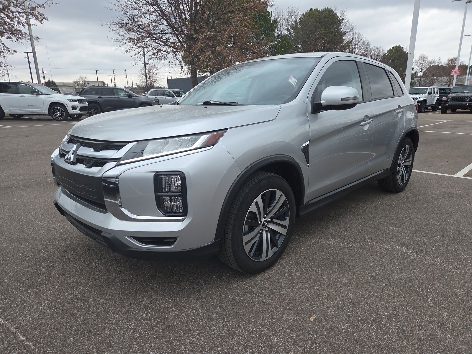 2024 MITSUBISHI Outlander Sport