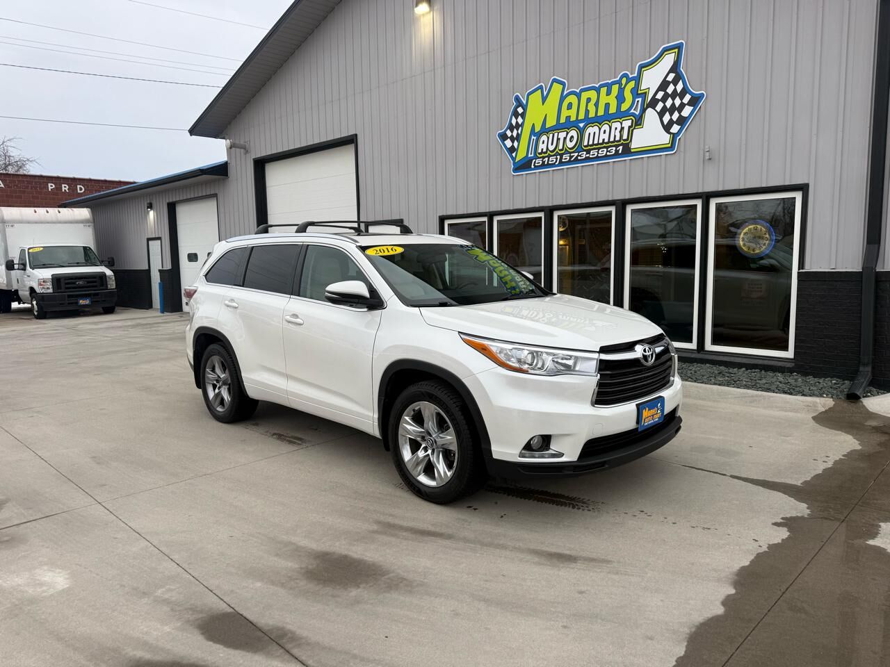 2016 TOYOTA Highlander