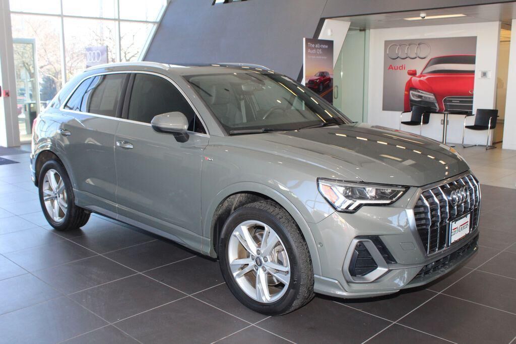 2019 AUDI Q3