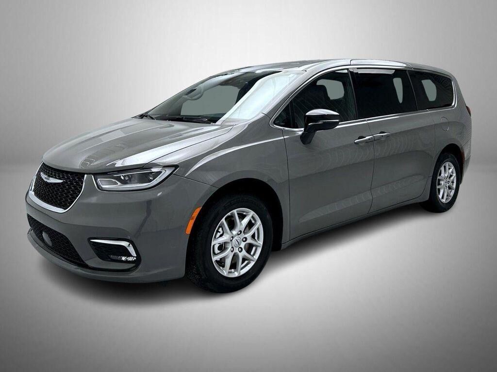 2025 CHRYSLER Pacifica
