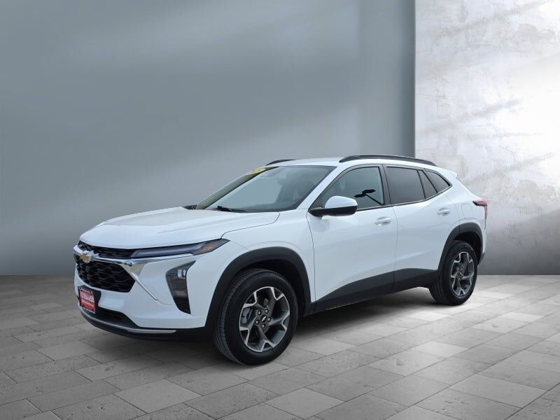 2025 CHEVROLET Trax