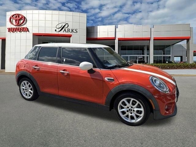 2021 MINI Cooper