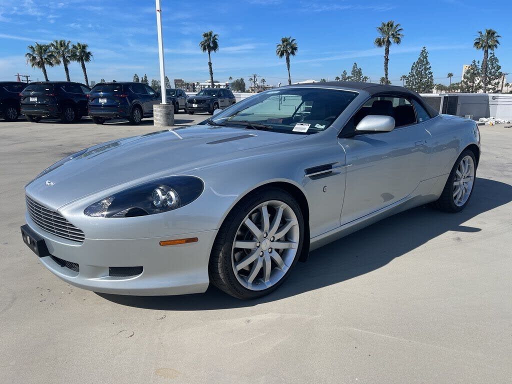 Aston Martin DB9