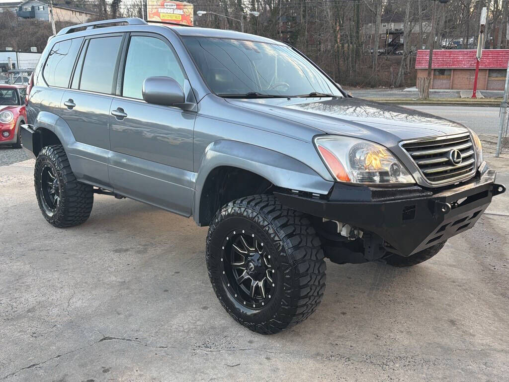 2003 LEXUS GX