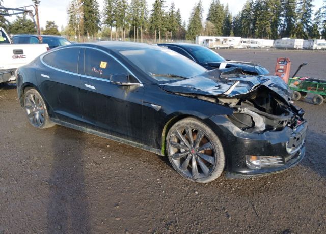2014 TESLA Model S