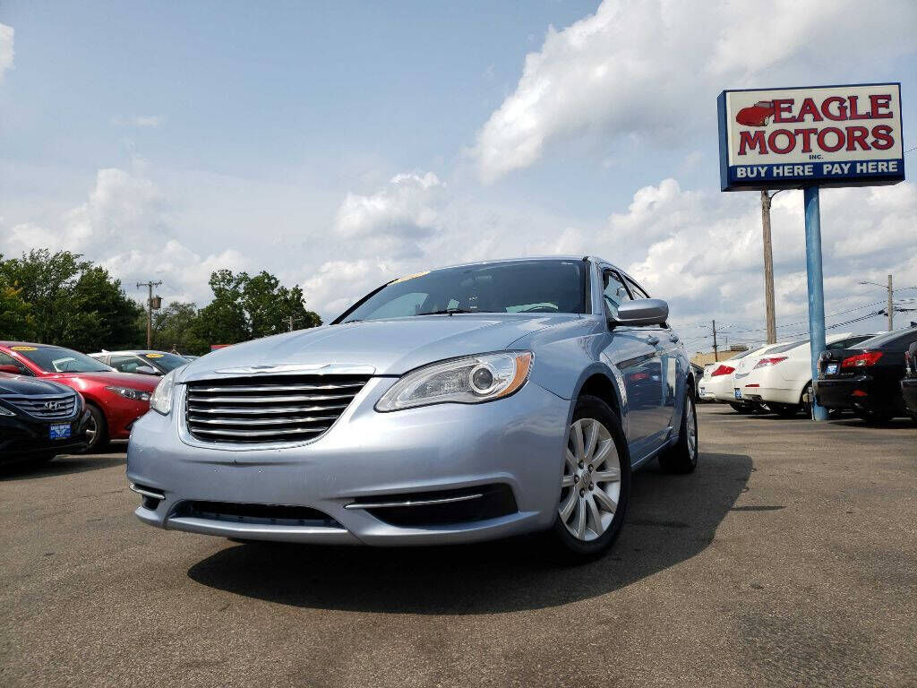 2013 CHRYSLER 200