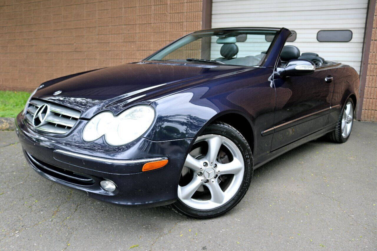 2005 MERCEDES-BENZ CLK-Class