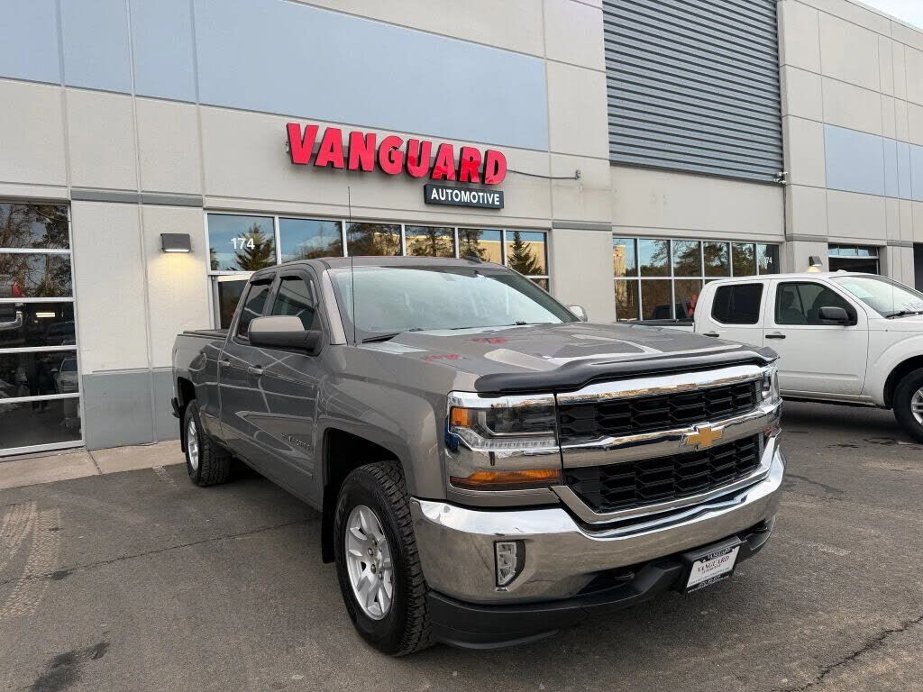 2017 CHEVROLET Silverado