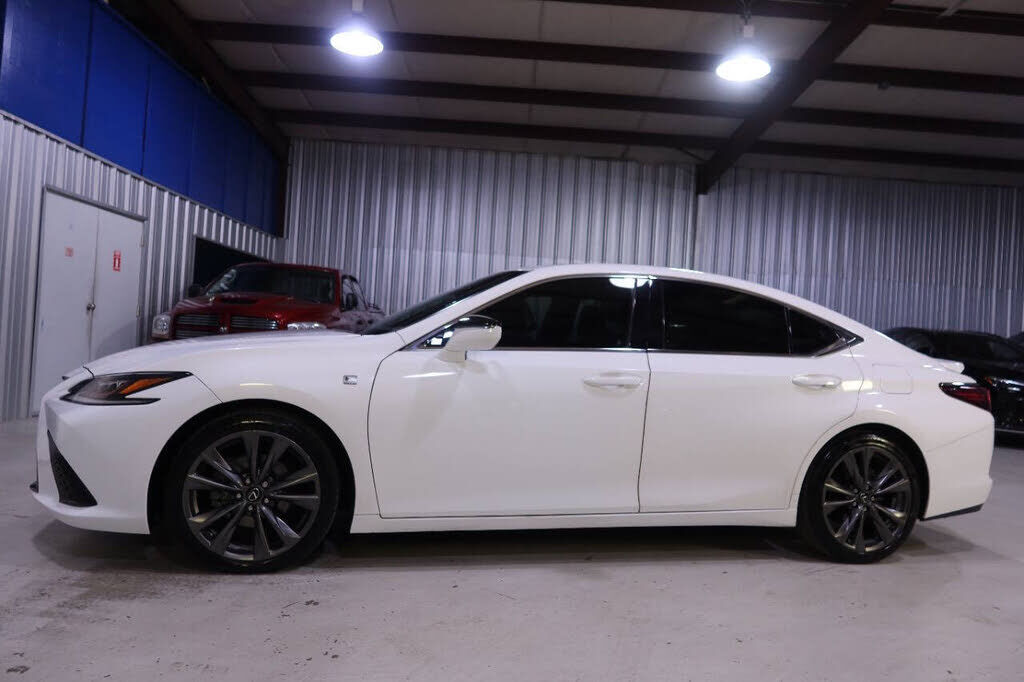 2021 LEXUS ES