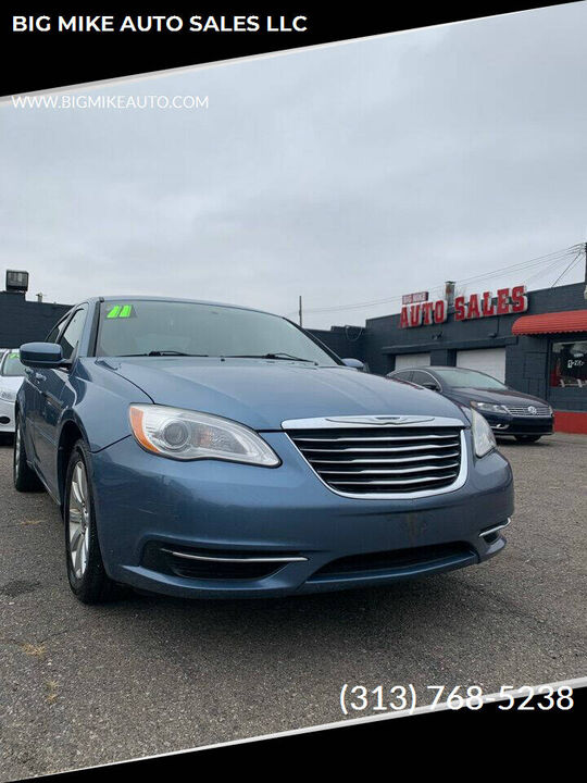 2011 CHRYSLER 200