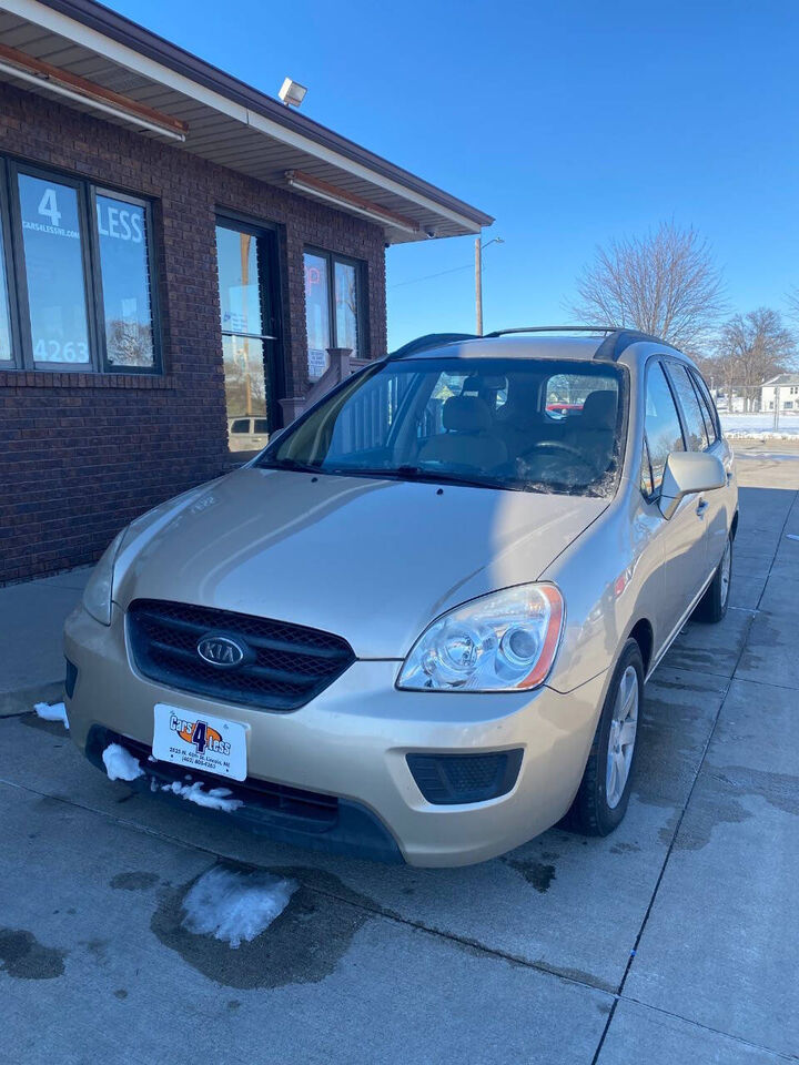 2008 KIA Rondo