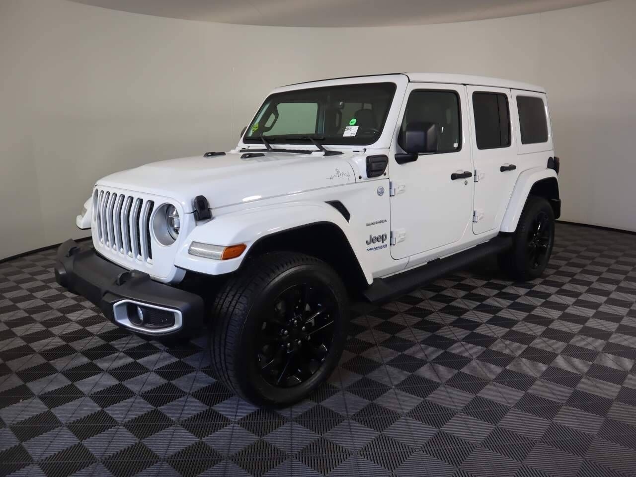 2021 JEEP Wrangler