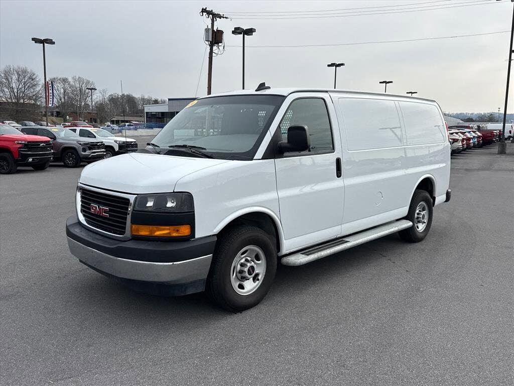 2024 GMC Savana