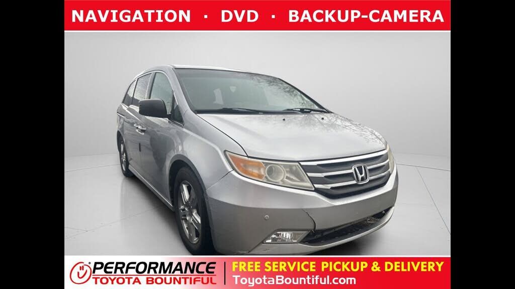 2011 HONDA Odyssey