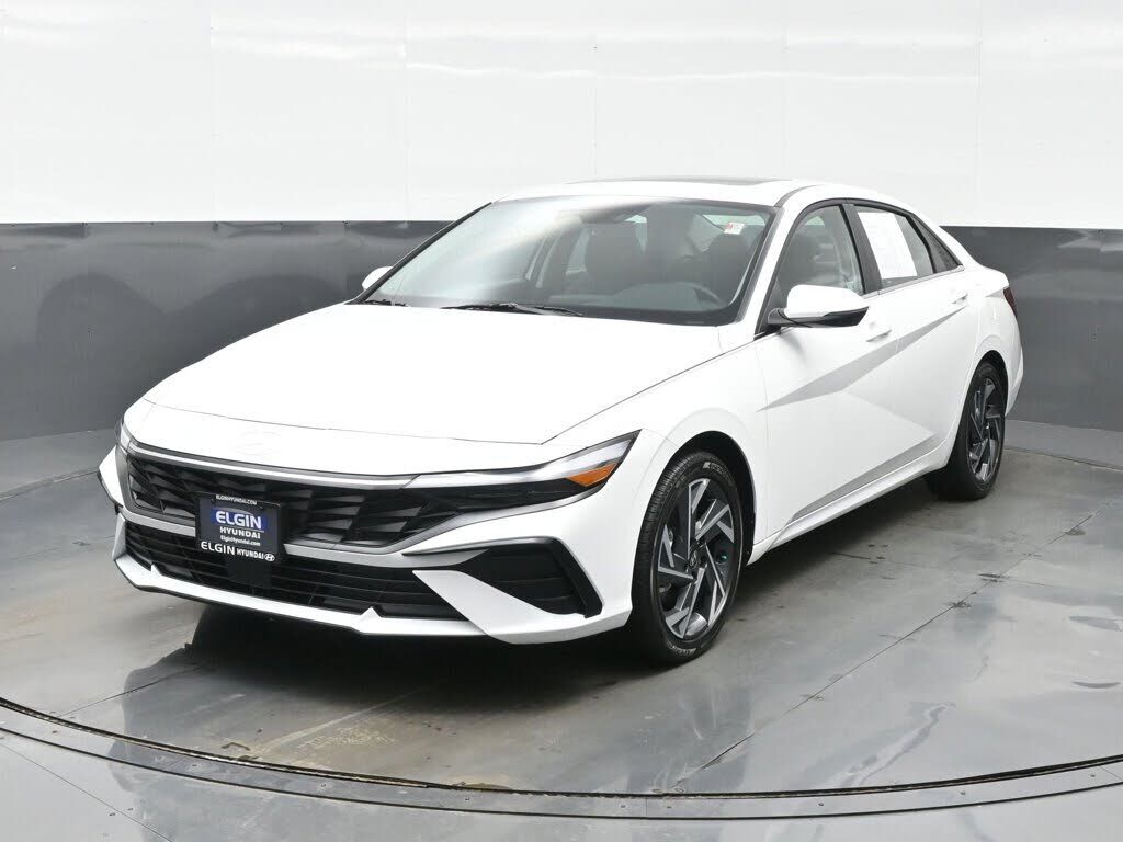 2025 HYUNDAI Elantra