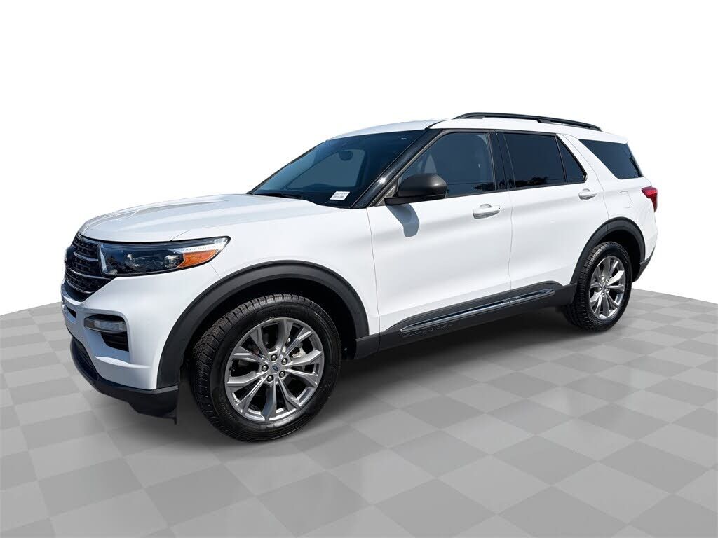 2021 FORD Explorer