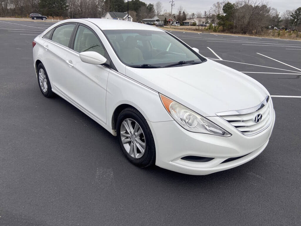 2011 HYUNDAI Sonata