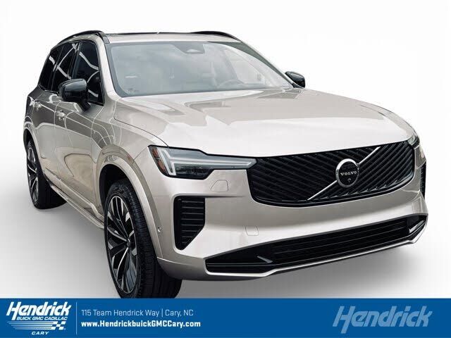 2026 VOLVO XC90