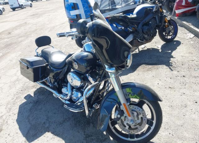 2013 HARLEY DAVIDSON Street Glide