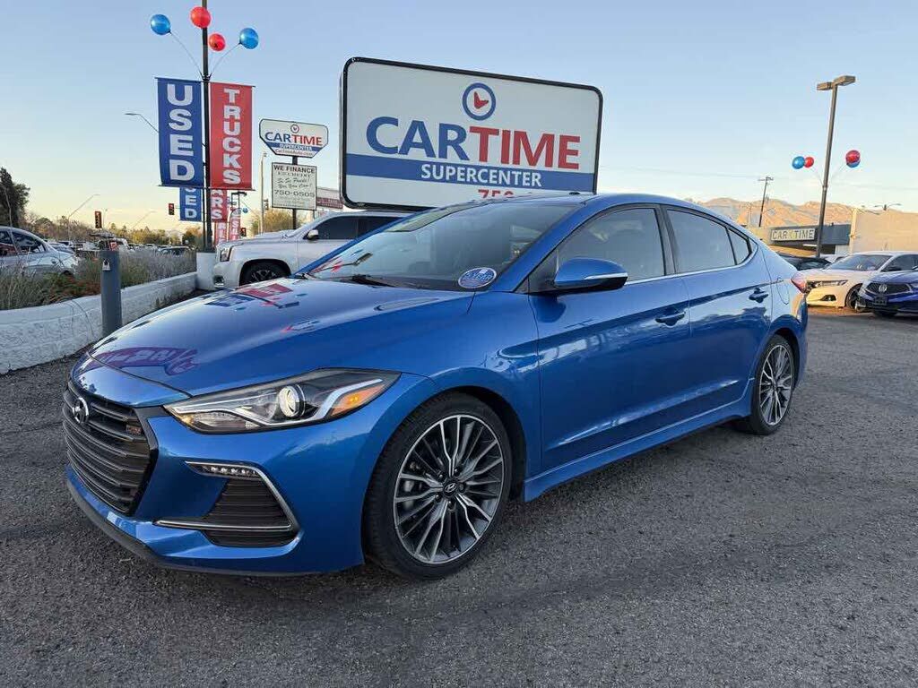 2018 HYUNDAI Elantra