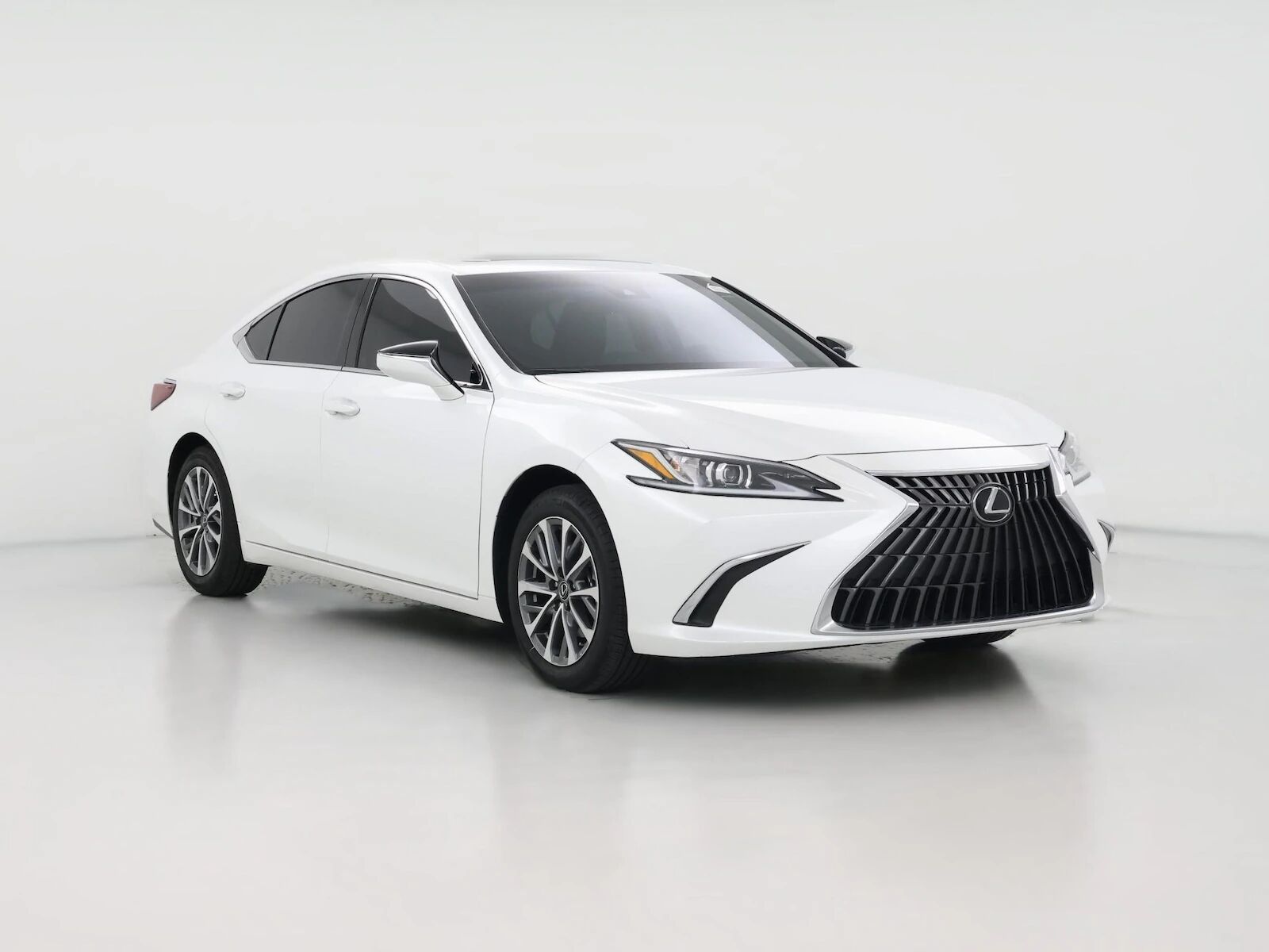2025 LEXUS ES