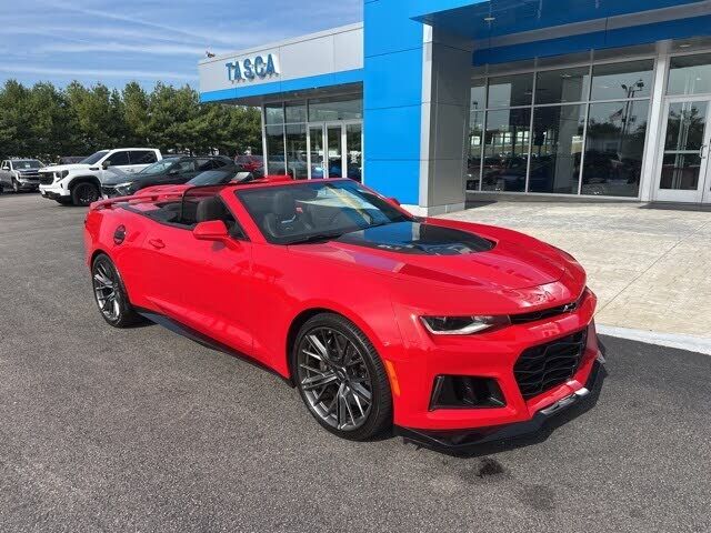 2023 CHEVROLET Camaro