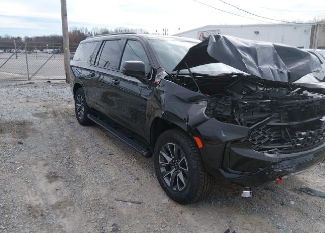 2023 CHEVROLET Suburban