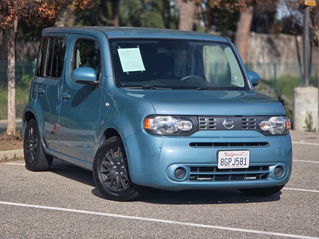 2010 NISSAN Cube
