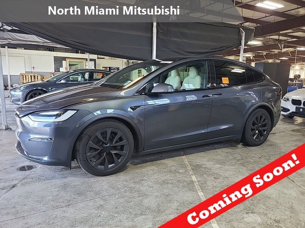 2023 TESLA Model X