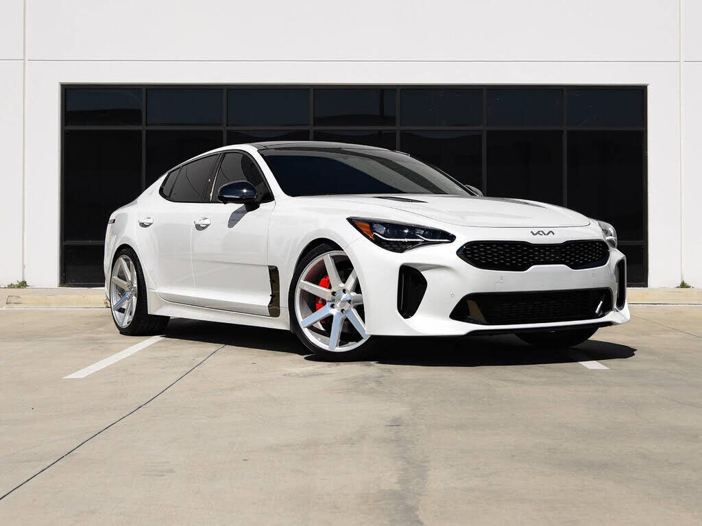 2022 KIA Stinger