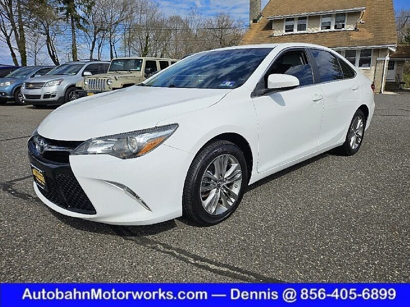 2017 TOYOTA Camry