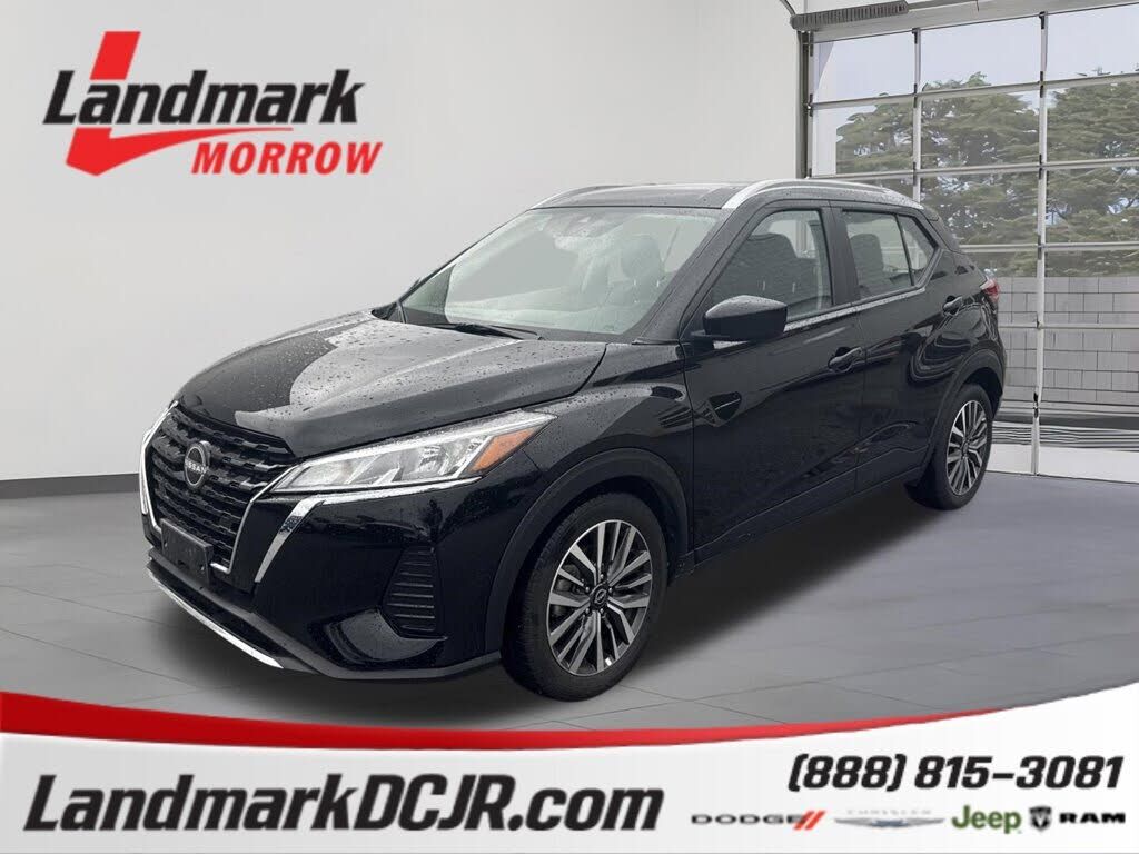2024 NISSAN Kicks