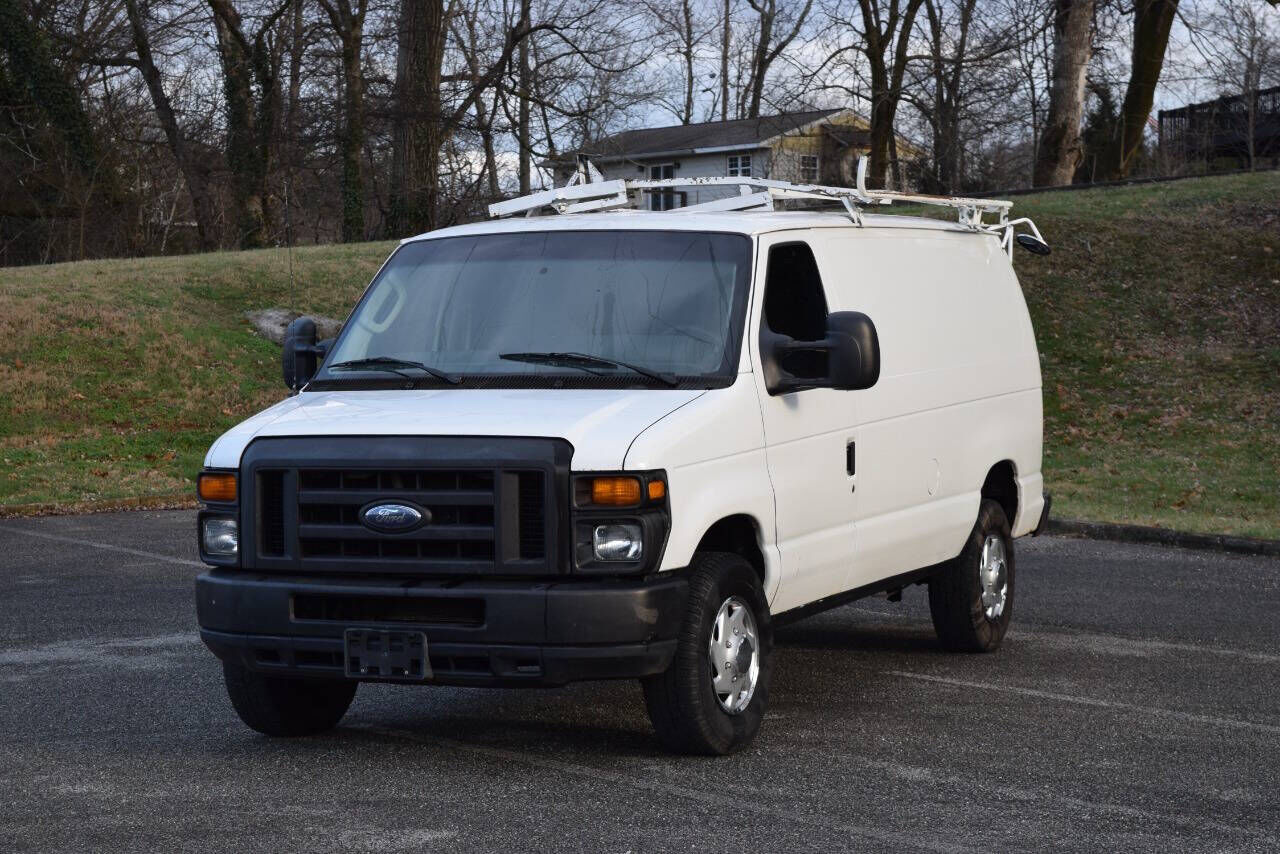 2012 FORD E-250