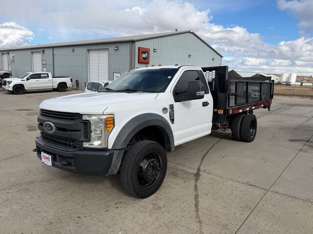 2017 FORD F-550