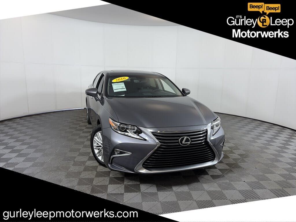2016 LEXUS ES