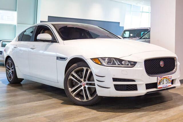 2017 JAGUAR XE