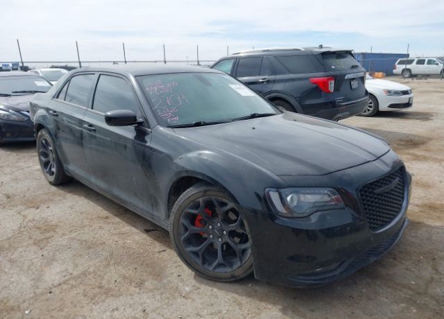 2019 CHRYSLER 300